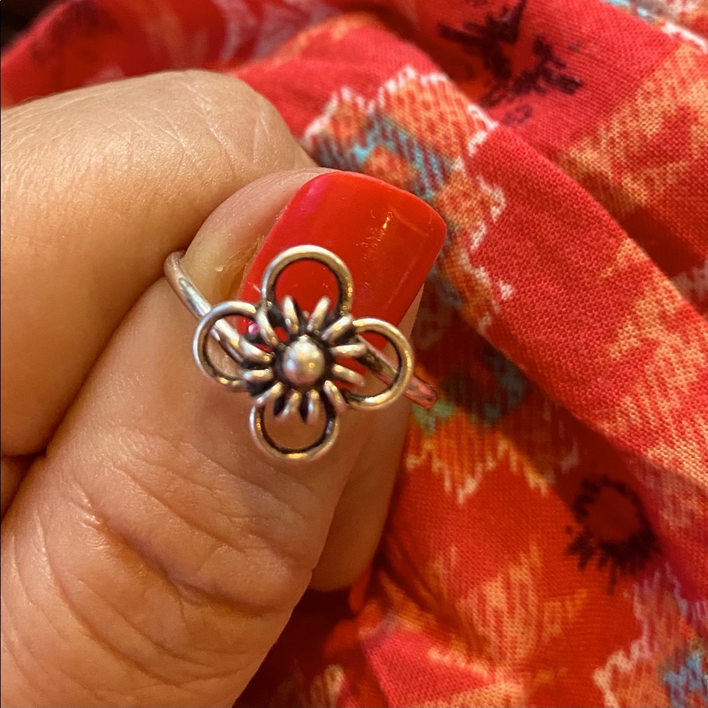Flower 🌺 Ring